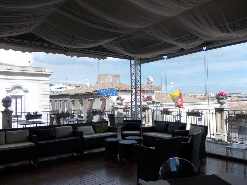 Hotel Royal CTA Exterior foto