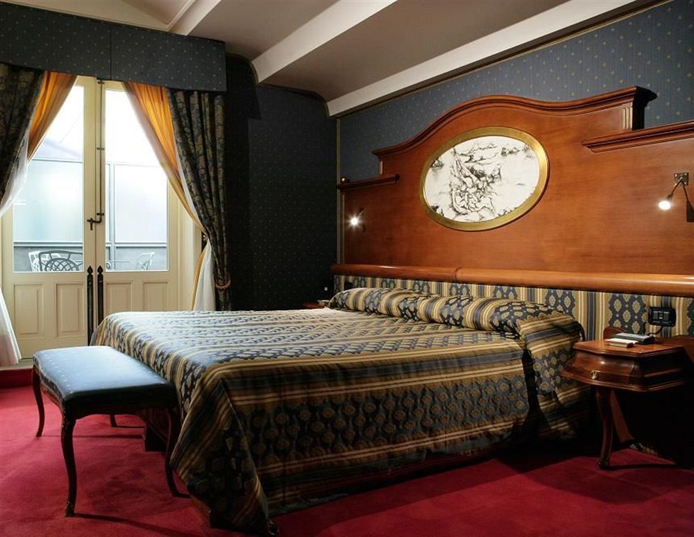 Hotel Royal CTA Zimmer foto